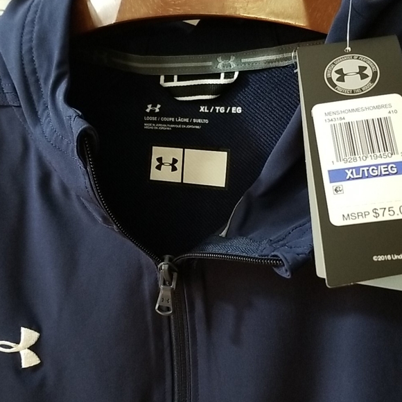 New Large Under Armour Hooded Top - Picture 3 of 7
